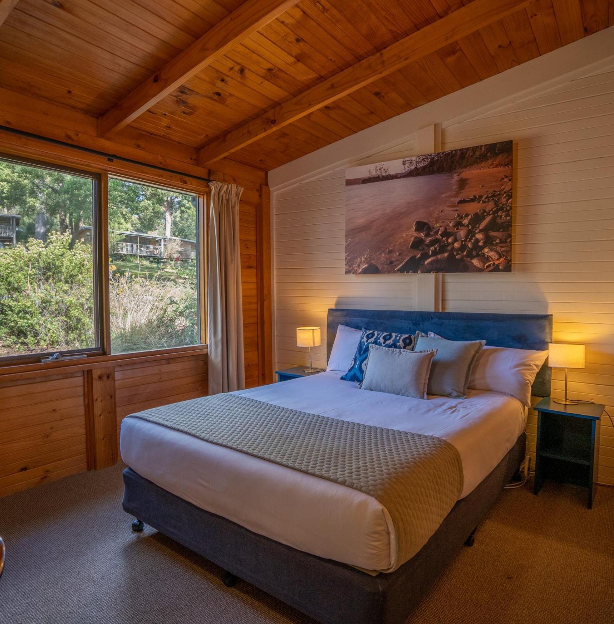 Stewarts Bay Lodge Port Arthur
