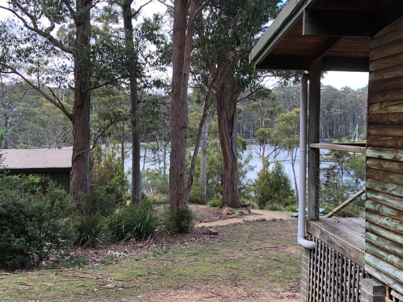 Stewarts Bay Lodge *